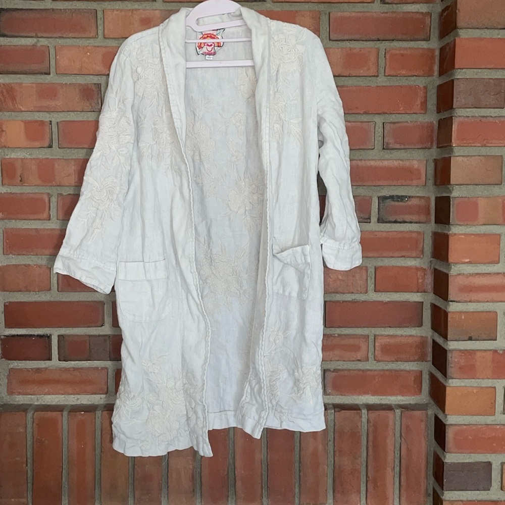 JOHNNY WAS kimono cardigan long line XS 100% linen grey embroidered